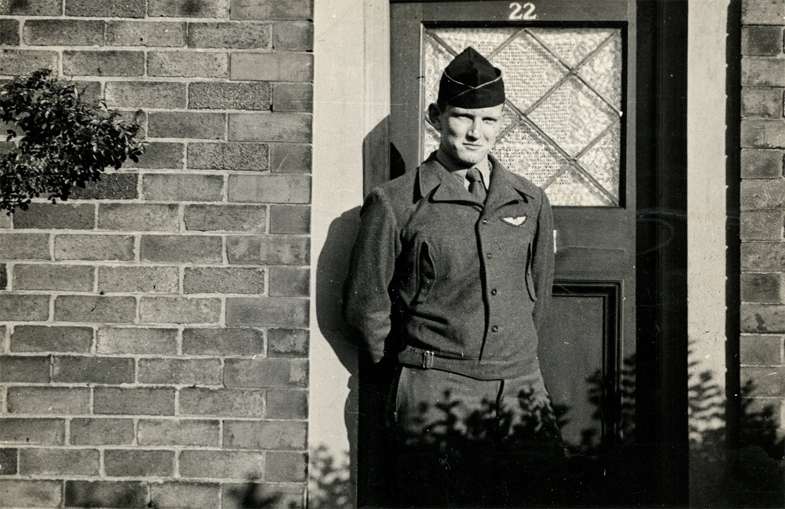 Thomas Brown (b. 1924) (Chris Murray’s maternal uncle) in U.S. Army uniform, c. 1946. The photo is probably taken in London, where he was stationed after VE Day.