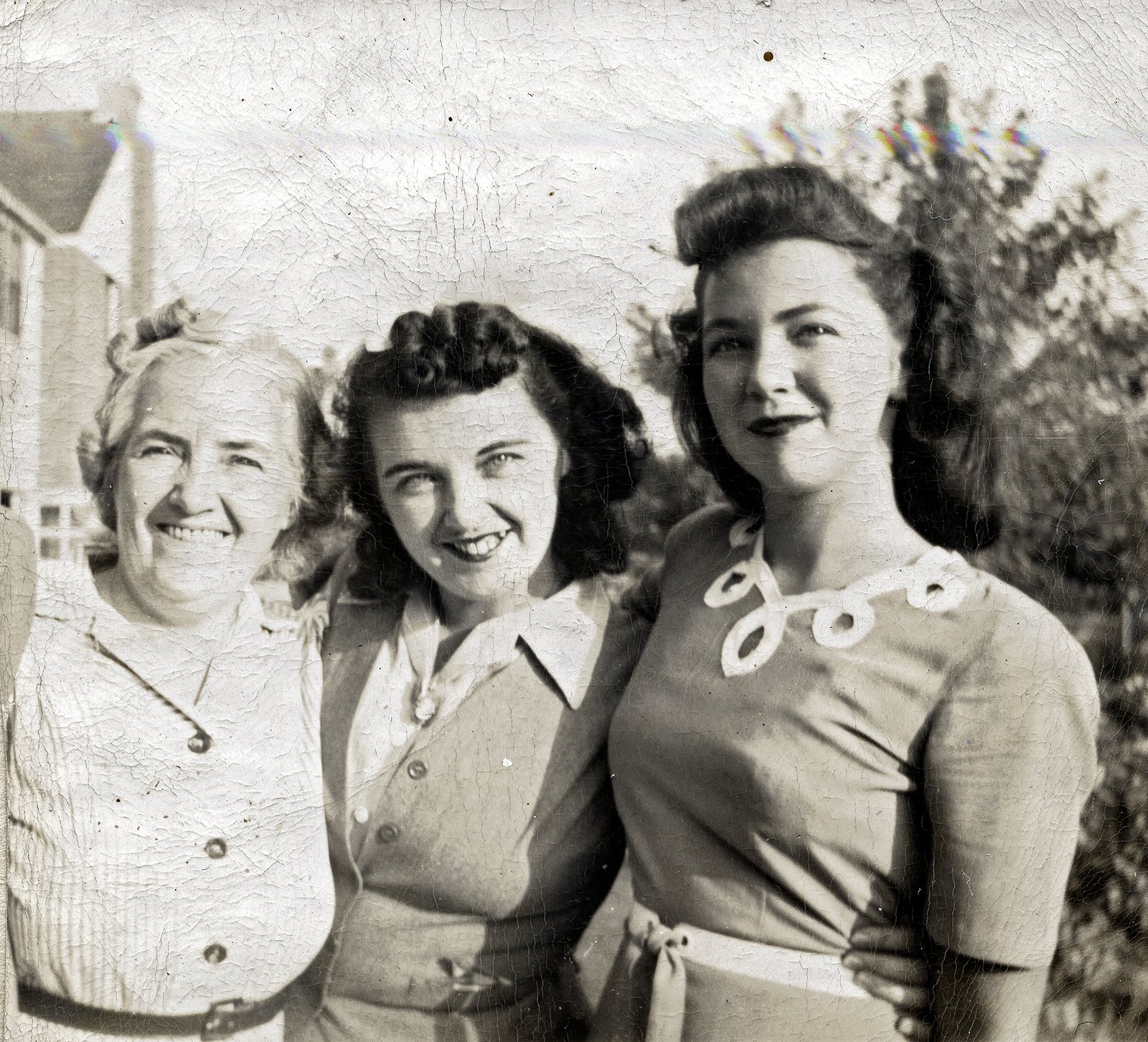 Lil Mullan and daughters Imelda and Mary,Philadelphia, 1950.
